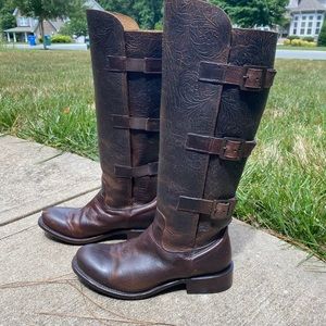 Boots purchased in Nashville.  Only wore once!